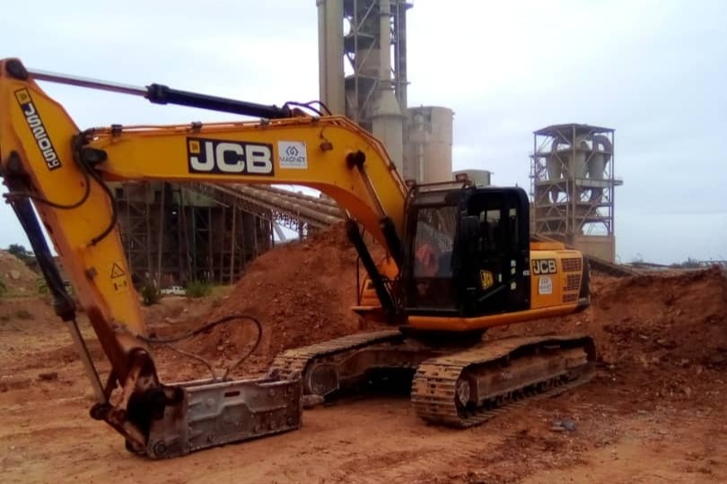 Excavator with hammer